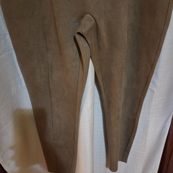 Spanx Faux Suede Leggings - Picture 13 of 13